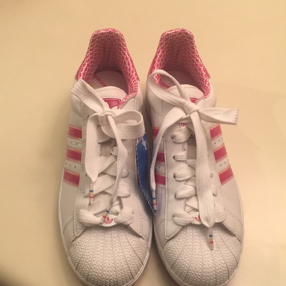 Zapatillas adidas superstar nuevos con etiquetas sin caja poshmark Zapatillas adidas superstar nuevos con etiquetas sin caja poshmark